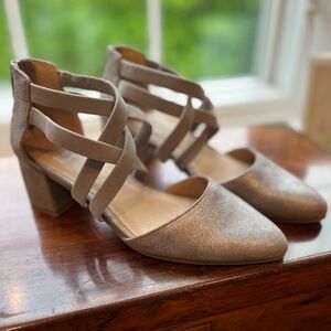 Silver Eileen Fisher Heels NWT Size 6.5